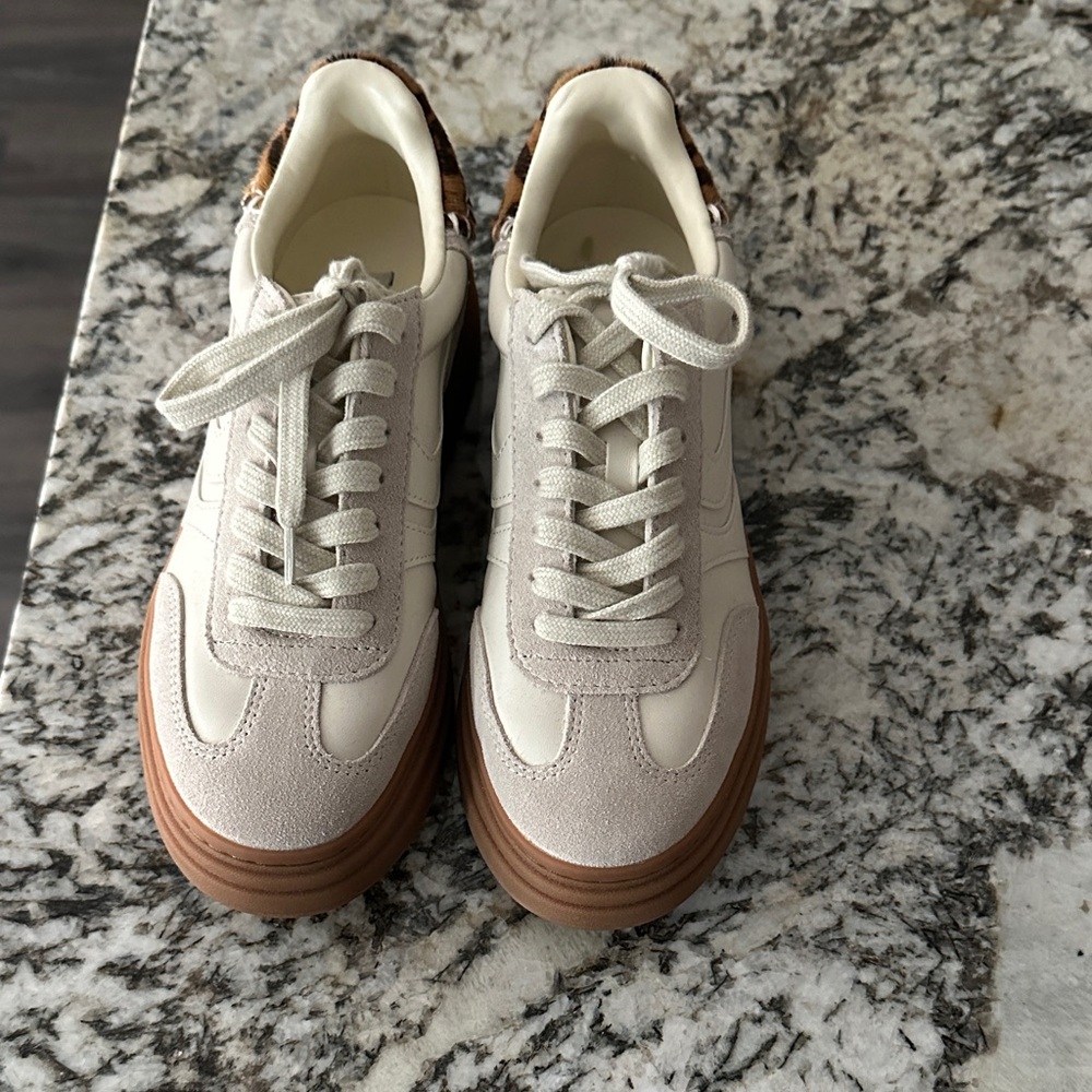 Steve Madden Cream and Brown Platform Sneakers